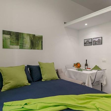 Vespri Apartments Милан Экстерьер фото