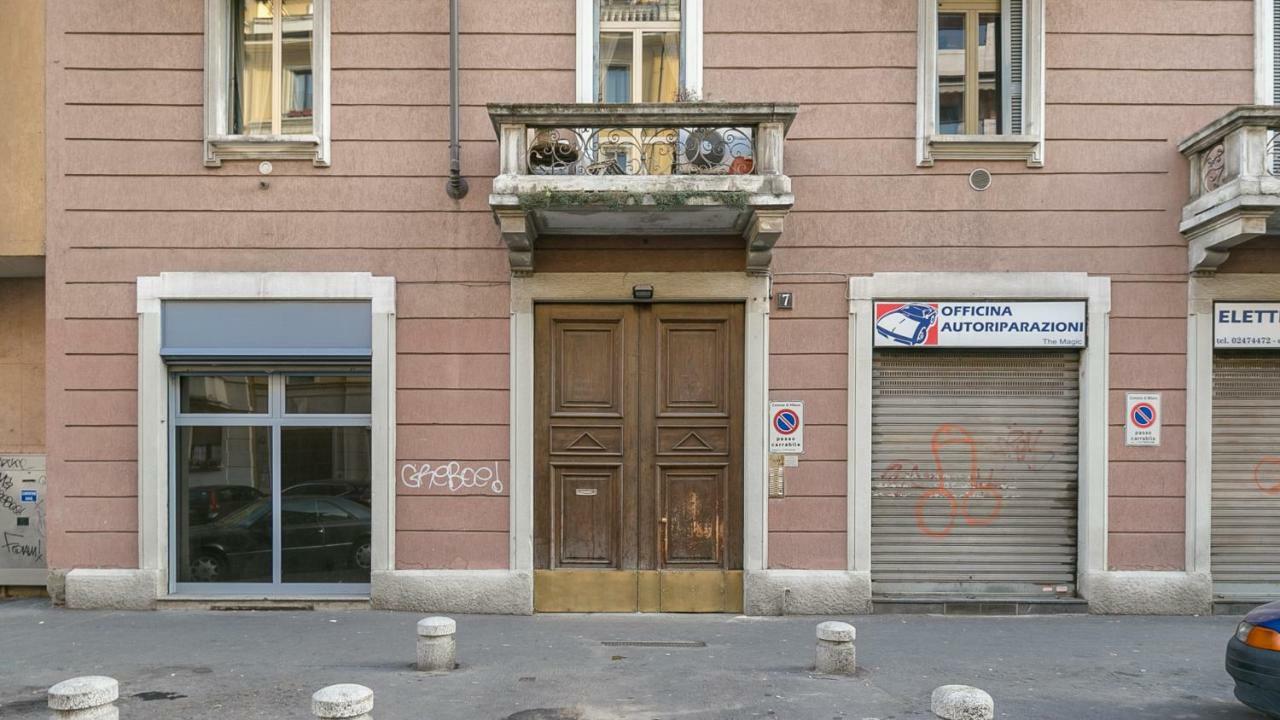 Vespri Apartments Милан Экстерьер фото